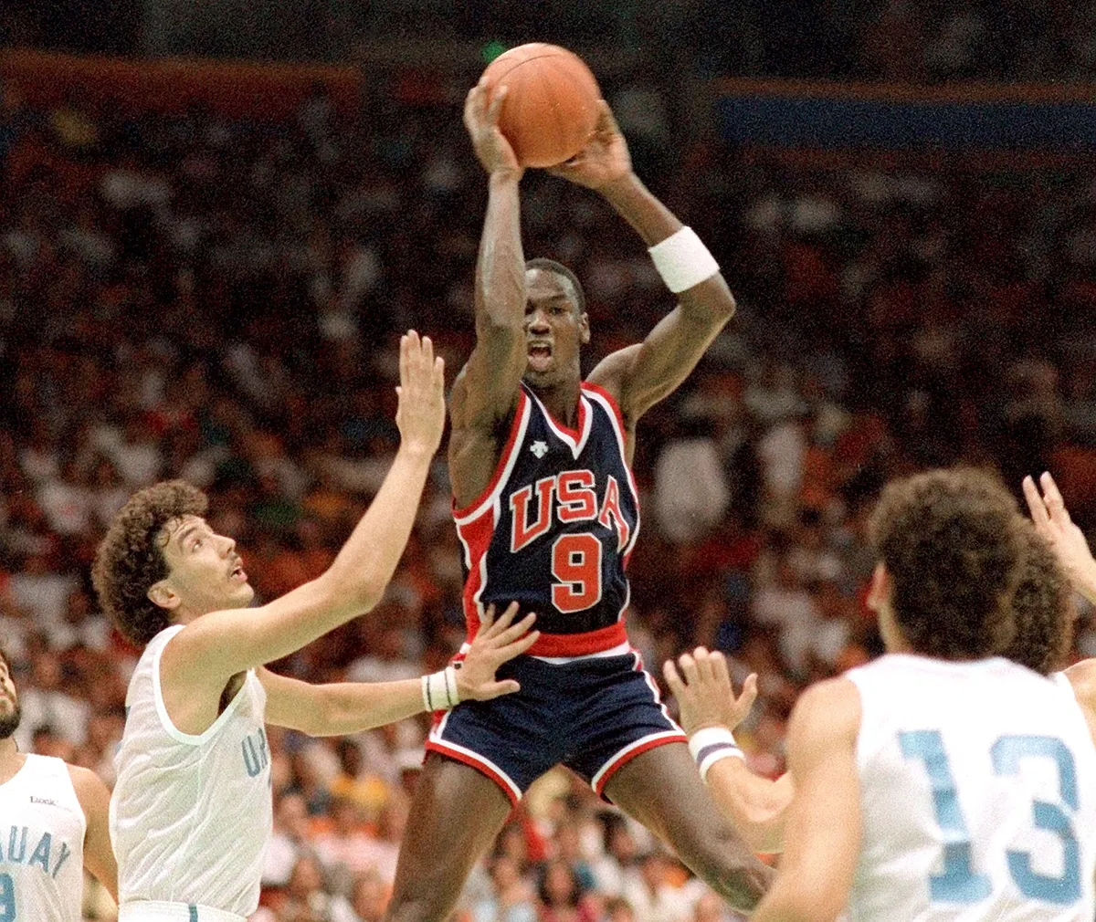 快船逆转尼克斯，赛后还有4个好消息，西部第三的球队颤抖吧.