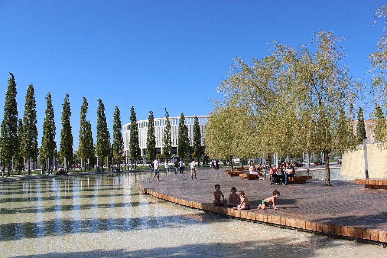 波黑虽然在 波黑虽然在